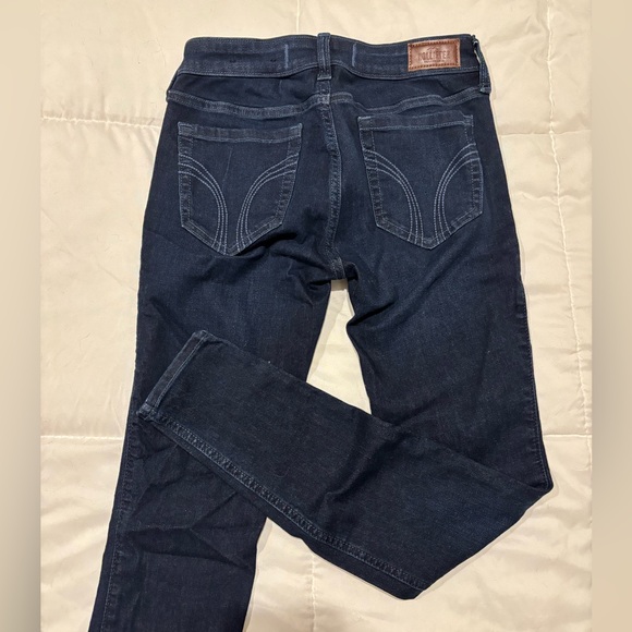 Hollister Super Skinny Jeans - Low Rise - Picture 3 of 3